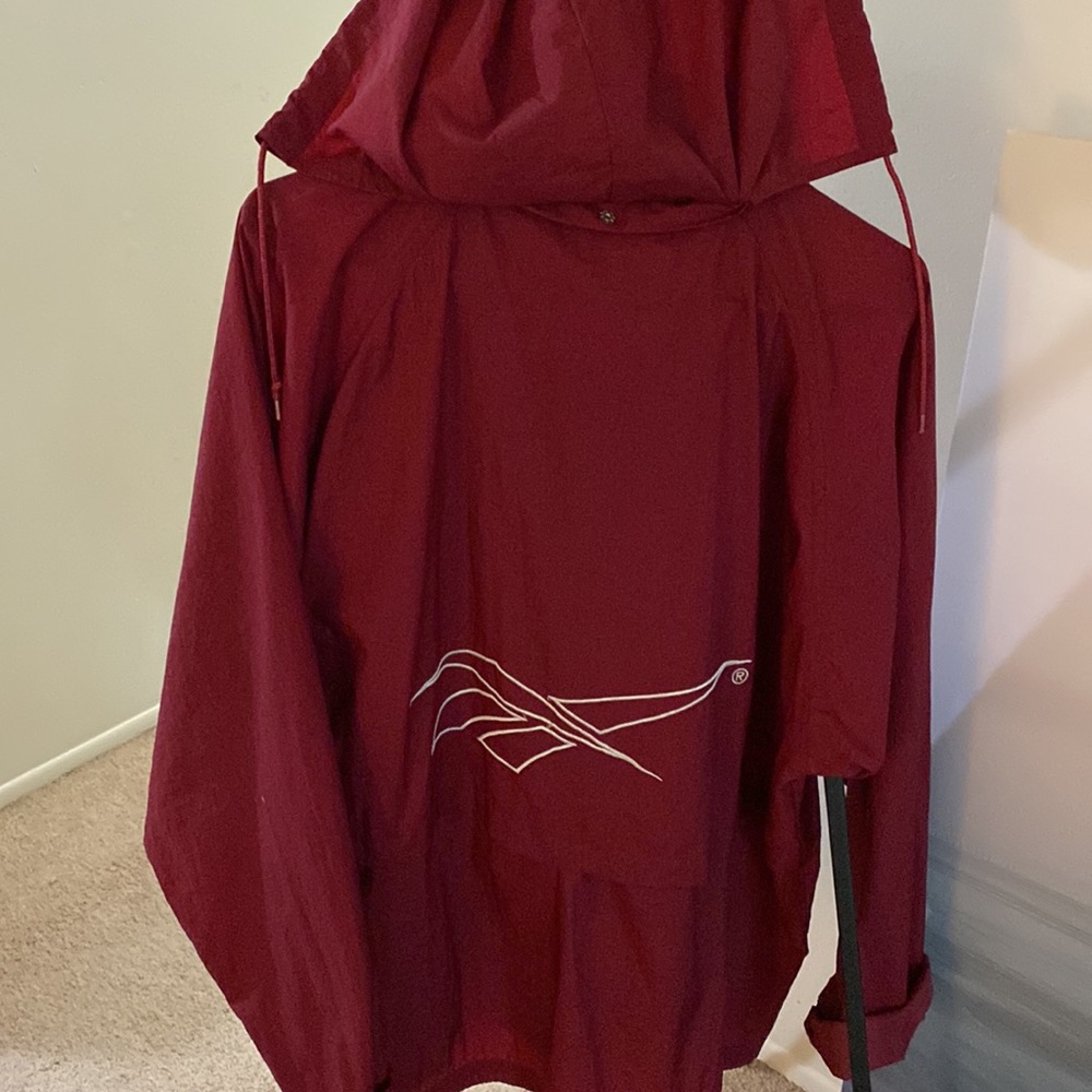 Wind jacket. Reebok. Used. - Picture 2 of 2